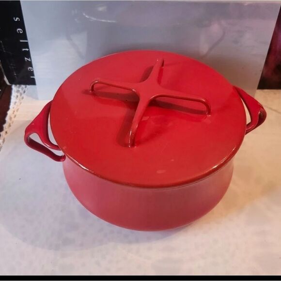 VTG VG Dansk IHQ Købenstyle Red Enamel Jens Quistgaard Dutch Oven 2.5 qt. Pot - Picture 3 of 11